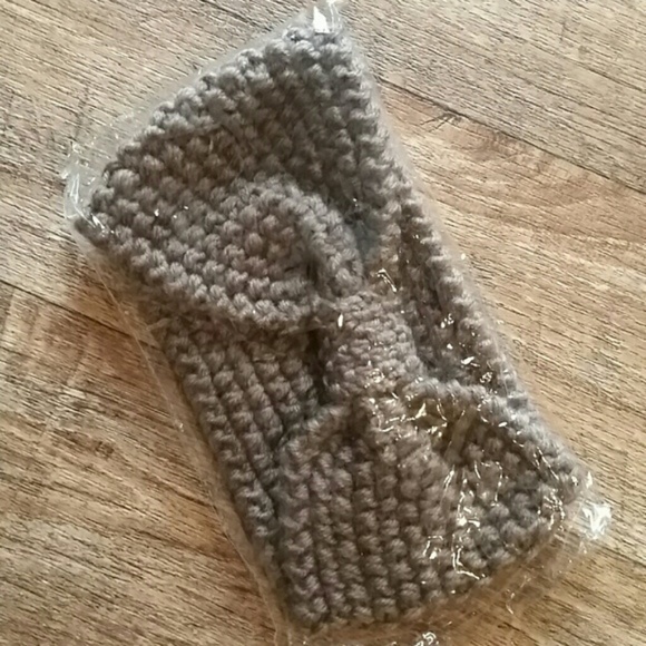 Knitted Wool Headband (Choice of Color) - Picture 2 of 2